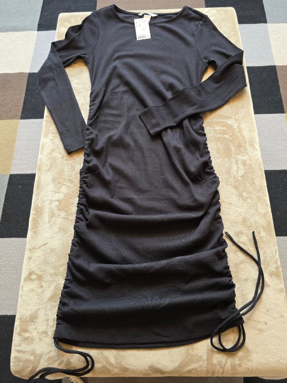 NWT H&M MAMA Black Ribbed Ruched Drawstring Side Bodycon Maternity Dress - Sz M